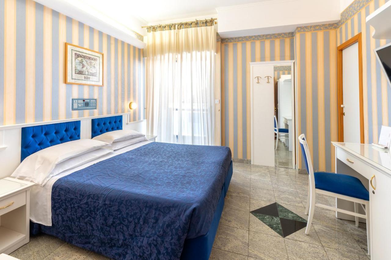 Hotel Feldberg Riccione Luaran gambar